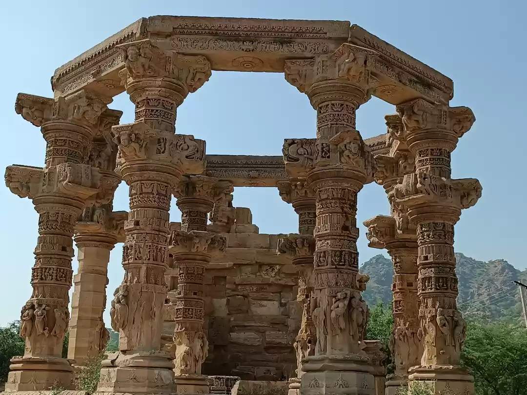 કિરાડુ મંદિર બર્મર રાજસ્થાન 