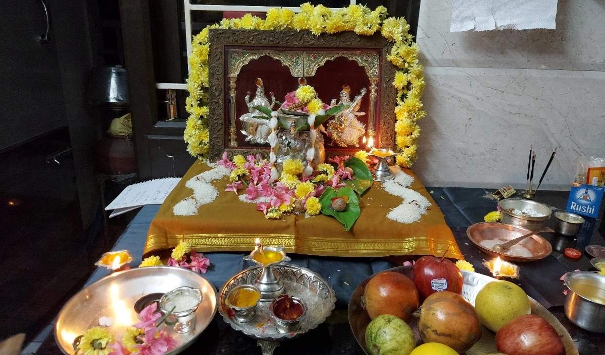 ઘરના મંદિર માટે વિશાળ ટીપ્સ
