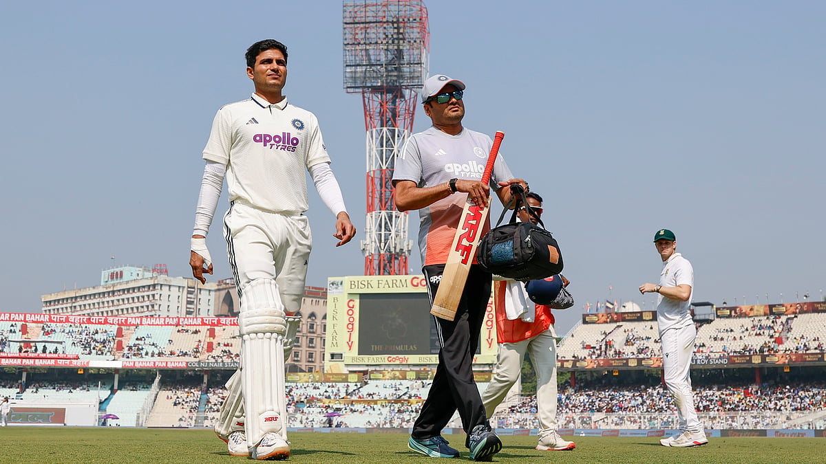 ઋષભ પંત ગુવાહાટી ટેસ્ટમાં ટીમ ઈન્ડિયાની કેપ્ટનશિપ કરશે, આ ખેલાડી નિભાવશે વાઇસ કેપ્ટન 47ની જવાબદારી શુભમન ગિલ ઈજા અપડેટ: ભારતીય કેપ્ટનને ICUમાં લઈ જવામાં આવ્યો, ઈડન ગાર્ડન્સ અથડામણમાં આગળ કોઈ ભાગ લેશે નહીં