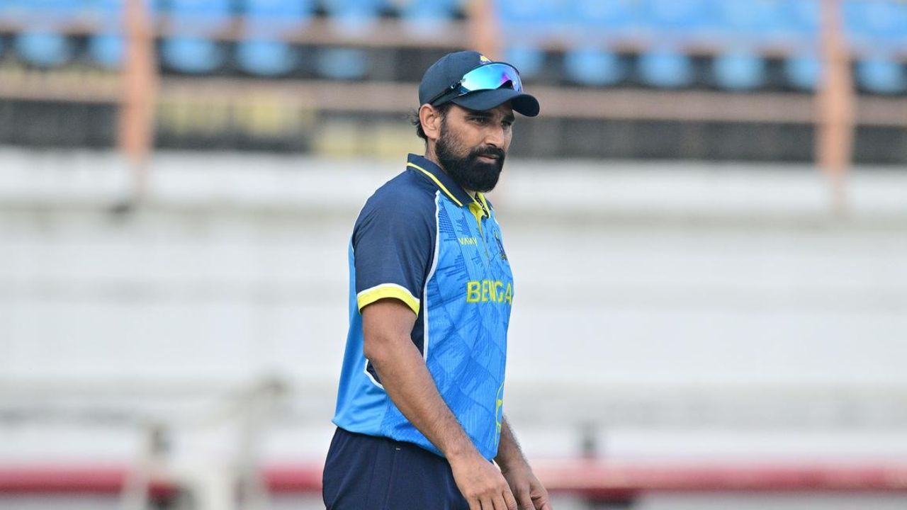 W,W,W,W..... મોહમ્મદ શમીએ ફરીથી ટીમ ઈન્ડિયાનો દરવાજો ખખડાવ્યો, સૈયદ મુશ્તાક અલી ટ્રોફીમાં માત્ર 13 રનમાં 4 વિકેટ લીધી. 41 W,W,W,W..... મોહમ્મદ શમીએ ફરી ટીમ ઈન્ડિયાનો દરવાજો ખટખટાવ્યો, સૈયદ મુશ્તાક અલીએ માત્ર 13 રનમાં 4 વિકેટ લીધી.