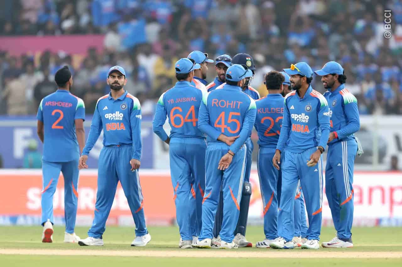 આ 4 ભારતીય ખેલાડીઓને વડોદરા ODIમાં નહીં મળે તક, રોહિત-કોહલીને જ પાણી આપશે 9 આ 4 ભારતીય ખેલાડીઓને વડોદરા ODIમાં નહીં મળે તક, રોહિત-કોહલીને જ પાણી આપશે 1