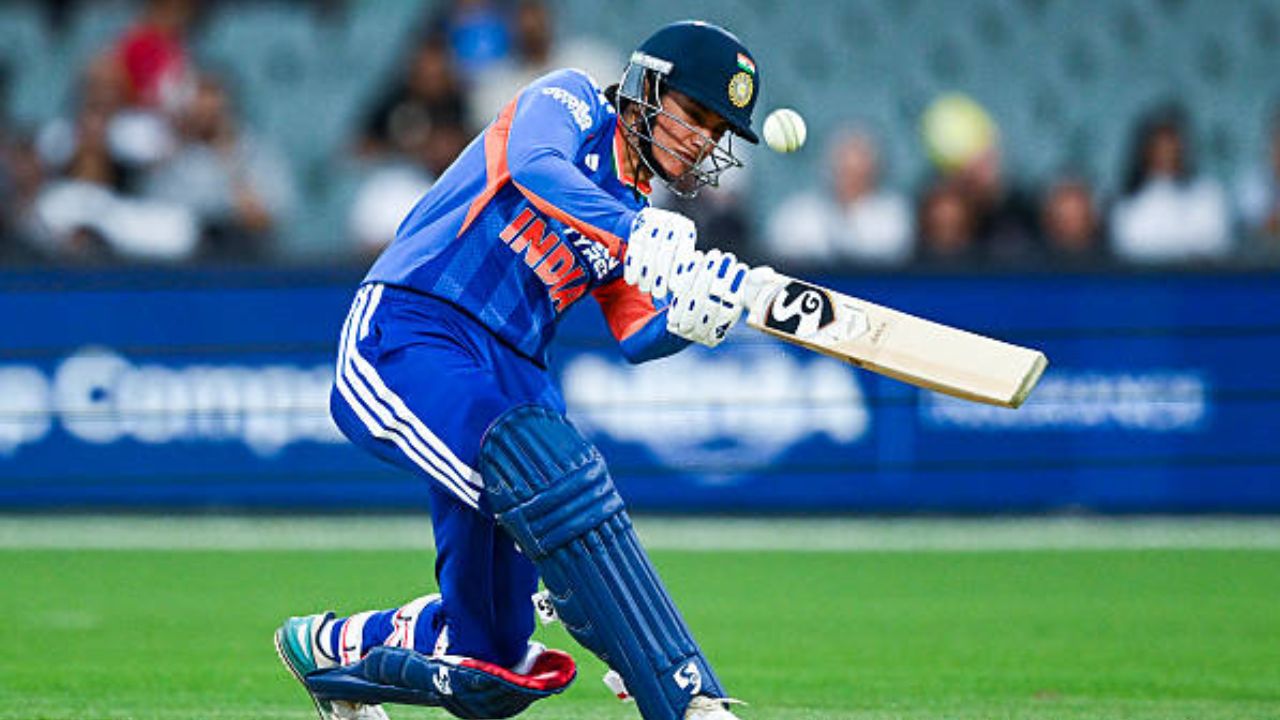 સ્મૃતિ મંધાનાએ પહેલીવાર ખુલીને વાત કરી, કહ્યું લગ્ન તૂટ્યા પછી કોણે તેને સાથ આપ્યો 5 સ્મૃતિ મંધાનાએ પહેલીવાર ખુલીને વાત કરી, કહ્યું લગ્ન તૂટ્યા પછી કોણે તેને સપોર્ટ કર્યો