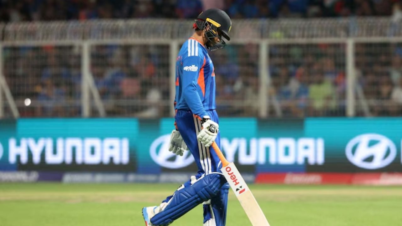 "તે સુપરસ્ટાર નથી... તેણે કંઈ કર્યું નથી" રોહિત-વિરાટના મિત્રો અભિષેક શર્મા પર ગુસ્સે થયા, કહી સીધી આ કડવી વાત 