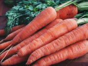 શિયાળામાં ગાજર ખાવાથી તમે આ ખતરનાક બિમારીઓથી દૂર રહેશો, ફાયદા જાણીને હેરાન થઈ જશો.