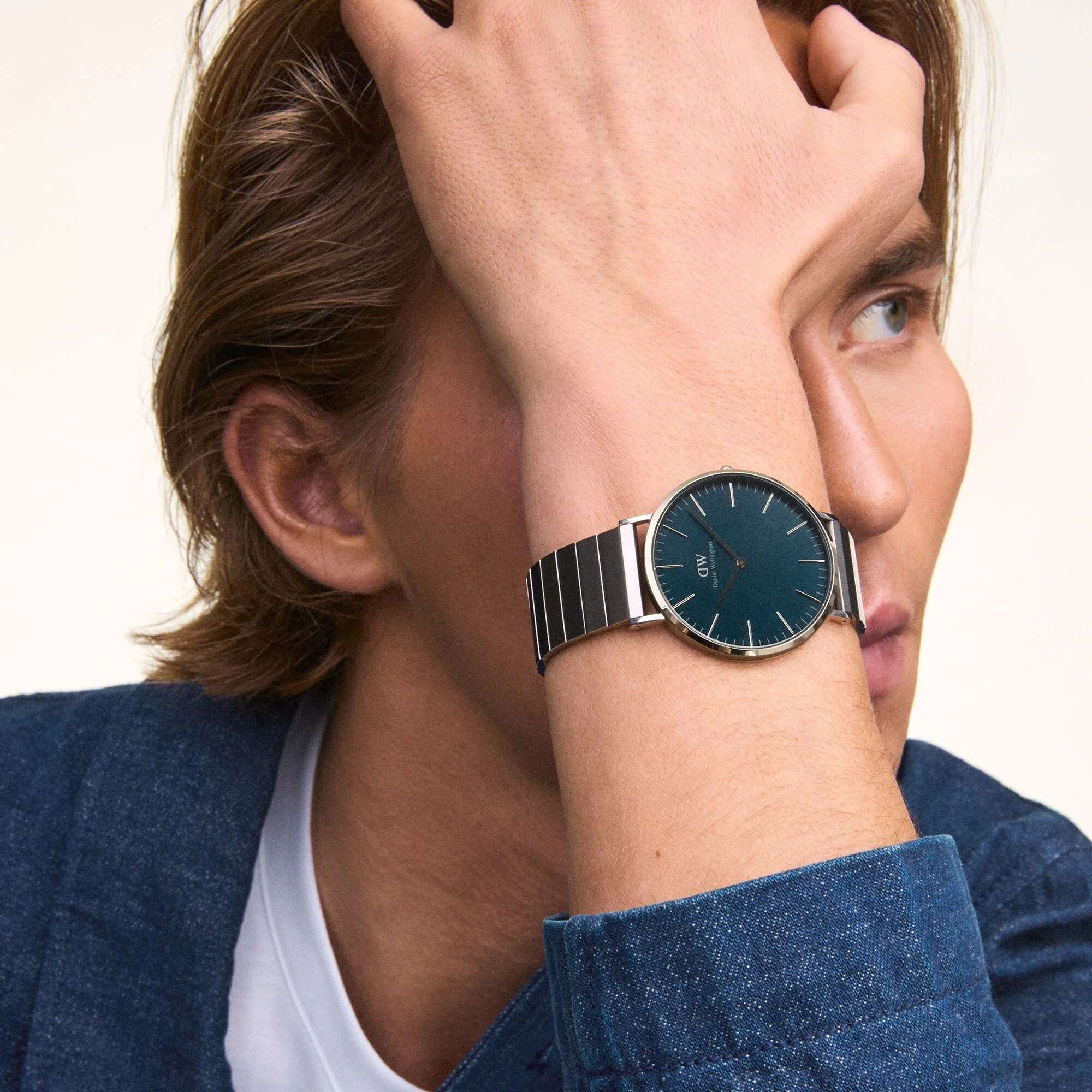 ઘડિયાળ માટે વિશાળ ટીપ્સ