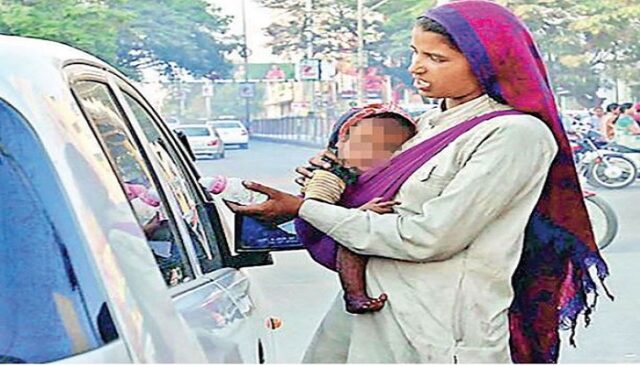 Beggars-on-four-roads-in-Ahmedabad-1.jpg