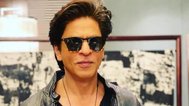 2022_11image_14_23_337136001shahrukhkhan.jpg