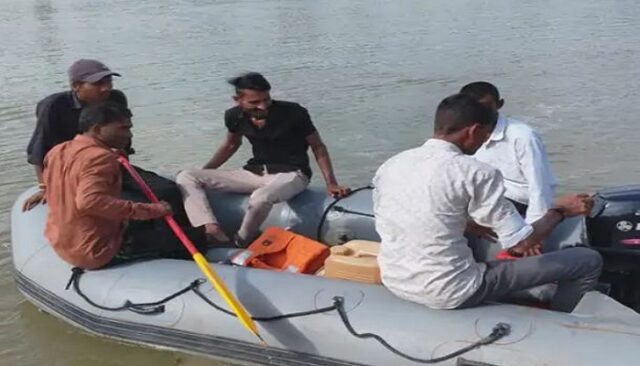 Search-underway-for-drowned-person-vatrak-river.jpg