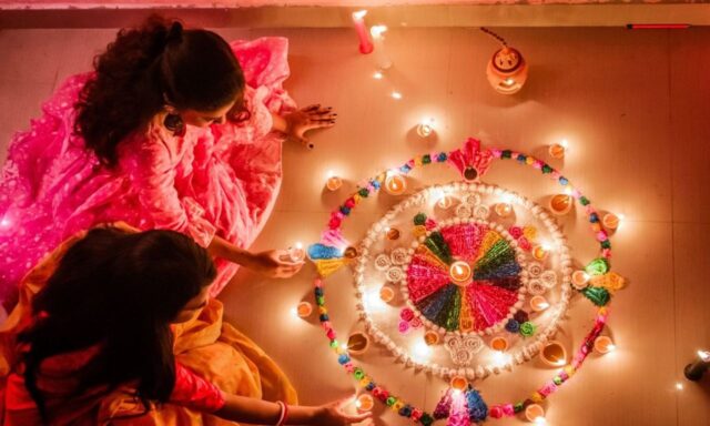 diwali-2023-how-to-decorate-home_410994596.jpg