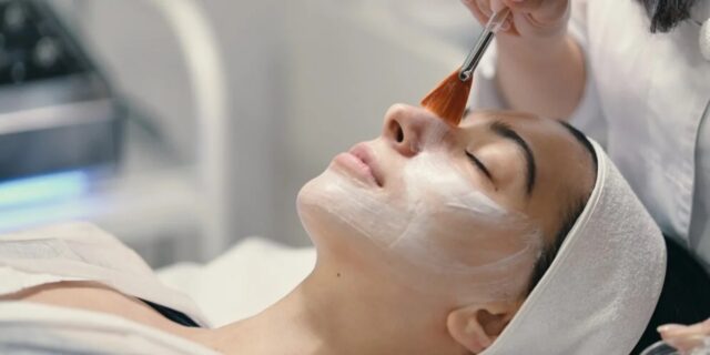 facial-for-skin-type-banner_22567295.jpg
