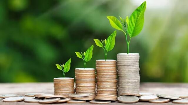 index-mutual-fund_238290806.jpg
