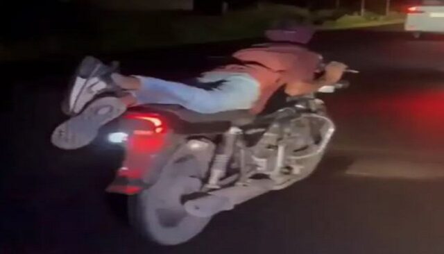 Highway-bike-stant.jpg