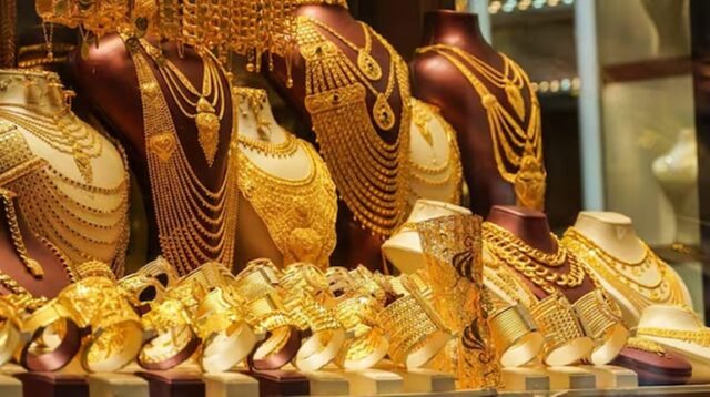 jewellery6-1_1226695497.jpg