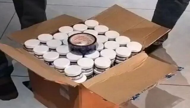 Surat-fake-cosmetic-caught.jpg