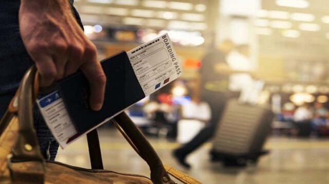 airport_866218854.jpg