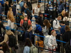 અમેરિકામાં એર ટ્રાફિકની ખરાબ હાલત: સેંકડો લોકોના મોતનો ખતરો અને 8000 ફ્લાઈટ્સ કેન્સલ, મામલો ગંભીર