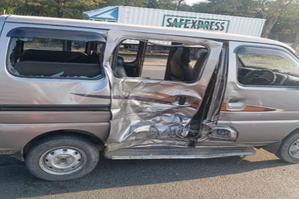 Accident-halol.jpg