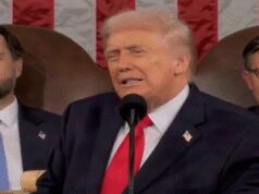 ઈરાન નીતિને લઈને અમેરિકામાં રાજકીય ઉથલપાથલ, રિપબ્લિકન ટ્રમ્પના સમર્થનમાં છે જ્યારે ડેમોક્રેટ્સ લશ્કરી કાર્યવાહીને મર્યાદિત કરવા પર અડગ છે.