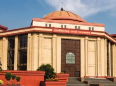 વિચિત્ર: શિક્ષકની બદલી માટે બેકડેટેડ આદેશ જારી કરીને હાઈકોર્ટને ગેરમાર્ગે દોરવાનો પ્રયાસ, દોષ DEO પર પડી શકે છે…