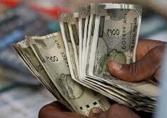 માર્ગ અકસ્માતમાં ઘાયલ થયેલા લોકોને મદદ કરવા બદલ તમને મળશે ₹25,000, જાણો શું છે સરકારની રાહ-વીર યોજના