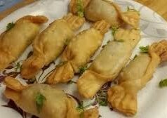 હોળી સ્પેશિયલ રેસીપી: આ હોળીમાં બાળકો માટે ઘરે બનાવો ક્રન્ચી ટોફી સમોસા, મહેમાનો પણ પૂછશે કેવી રીતે બનાવશો