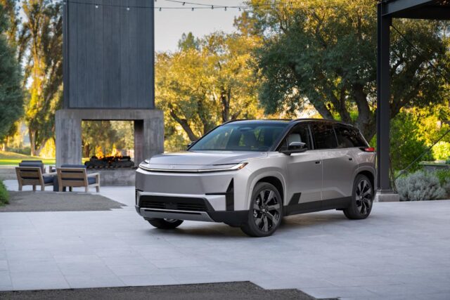 toyota-highlander-ev.jpg