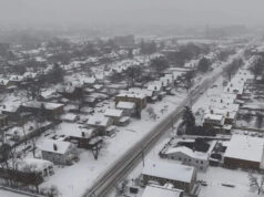 અમેરિકામાં બરફના તોફાનના કારણે લોકડાઉન! 11 હજાર ફ્લાઈટ્સ કેન્સલ, 5 લાખ ઘરોમાં વીજળી કાપ, 153 વર્ષમાં પહેલીવાર અખબાર છપાયું નથી