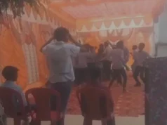 પ્રિન્સિપાલ સસ્પેન્ડ: વિદ્યાર્થીઓએ અશ્લીલ ગીતો પર ડાન્સ કર્યો.. પ્રિન્સિપાલ સસ્પેન્ડ..! કમિશનરને સસ્પેન્ડ કરવાનો આદેશ કર્યો હતો