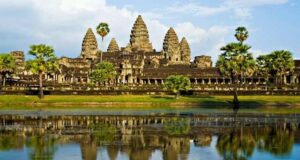 મંદિરો ભારતથી પણ દૂર આવેલા છે! ઇન્ડોનેશિયા, મોરેશિયસ સહિત 5 દેશોમાં હિંદુ પૂજા અલગ-અલગ રીત-રિવાજો સાથે કરવામાં આવે છે