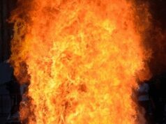 મદનપુર ખાદરની JJ કોલોનીમાં વિસ્ફોટ અને આગ, એક જ પરિવારના ત્રણ લોકો દાઝી ગયા, મહિલાની હાલત ગંભીર