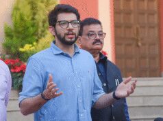 મુંબઈમાં ધુમ્મસ વચ્ચે આદિત્ય ઠાકરેએ એક સપ્તાહ માટે બાંધકામ પર પ્રતિબંધ મૂકવાની માંગ કરી છે