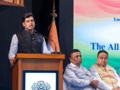 શ્રીકાંત શિંદેએ એઆઈ સમિટમાં કોંગ્રેસના કાર્યકરોના વિરોધ પર કહ્યું, રાહુલ ગાંધી પાર્ટી ચલાવવા માટે યોગ્ય નથી.