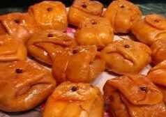 હોળી 2026 વિશેષ: હોળી પર મહેમાનોનું મોઢું મીઠુ કરો. આ સરળ રીતથી ઘરે જ બનાવો બજાર જેવી લંગ લતા. રેસીપી નોંધી લો.