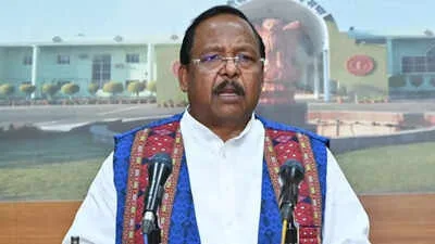 you-cannot-cheat-the-tribals-minister-ramvichar-netam-attacked-congress-said-they-use-them-for-votes.webp